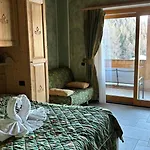 Hotel Boscone 4*